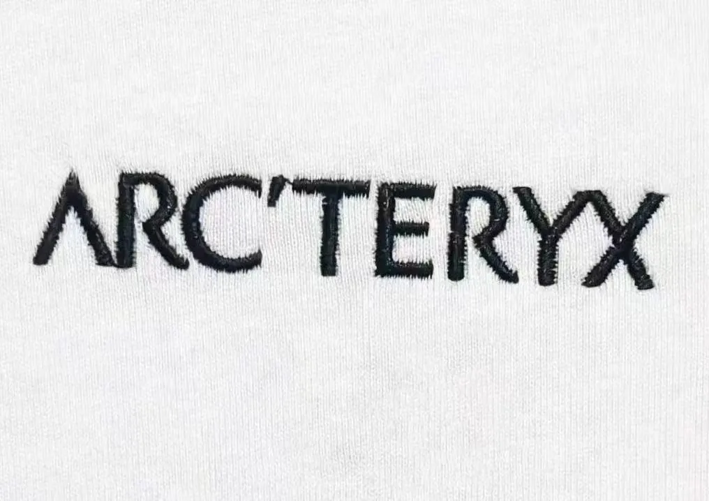 Arc’ter/ logo + New Arrival ， ， ， ， T Same Style。 :Black White Blue Gray Size:S（90-130 ） M（125-140 ） L（135-160 ） XL（160-180 ） XXL（180 ）